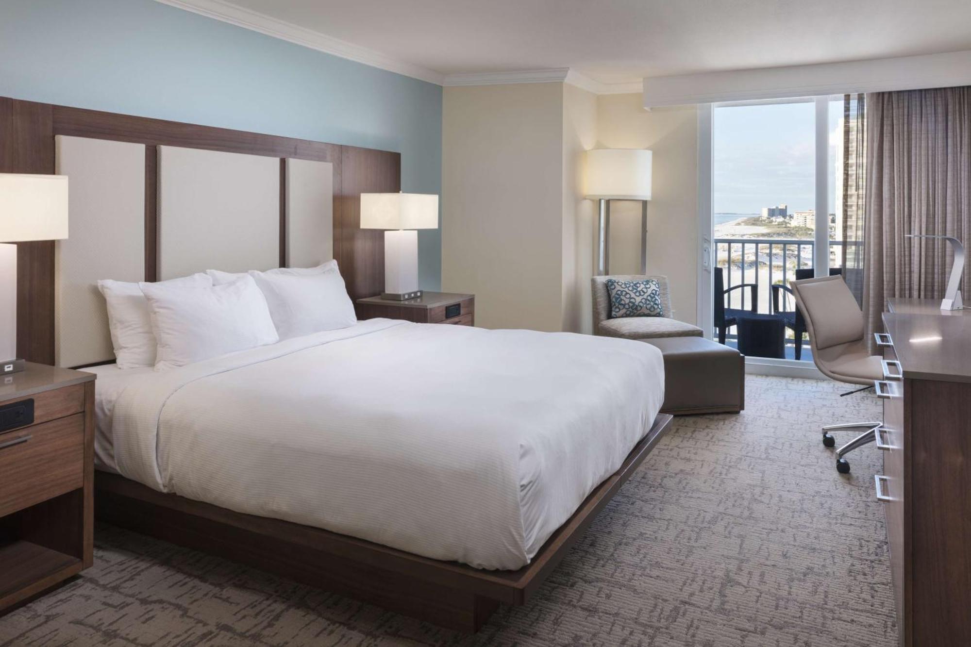 Hilton Clearwater Beach Resort & Spa Exterior foto