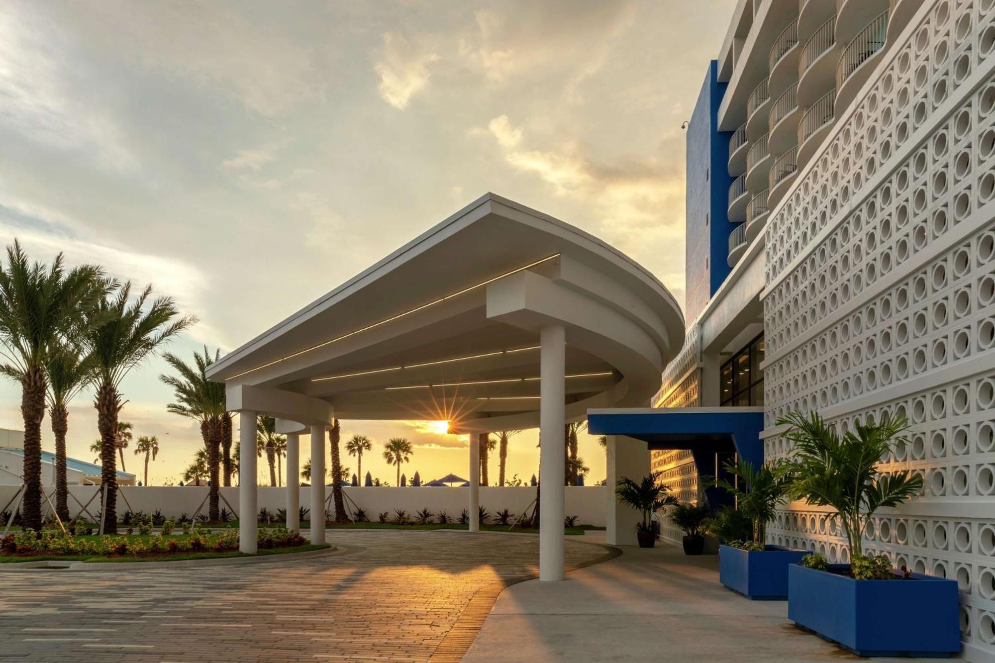 Hilton Clearwater Beach Resort & Spa Exterior foto