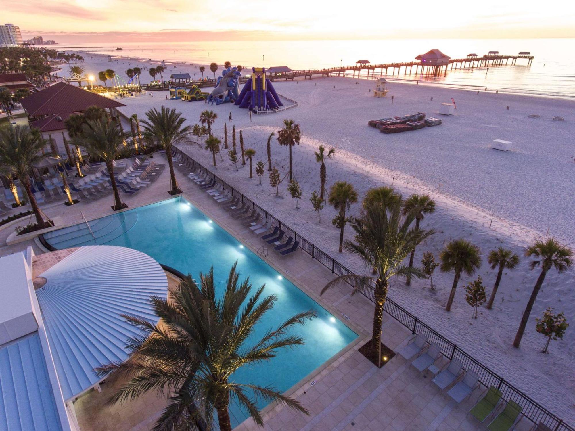 Hilton Clearwater Beach Resort & Spa Exterior foto