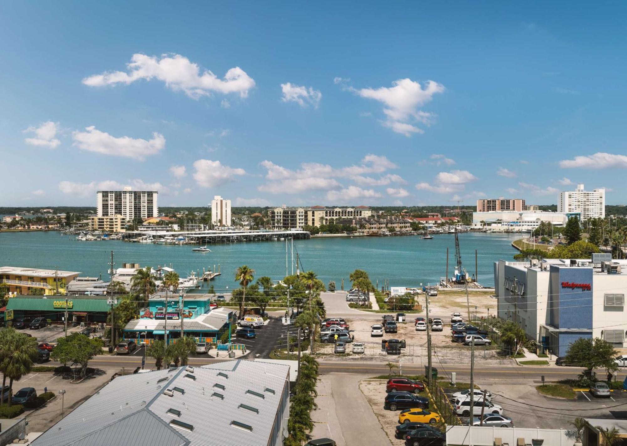Hilton Clearwater Beach Resort & Spa Exterior foto